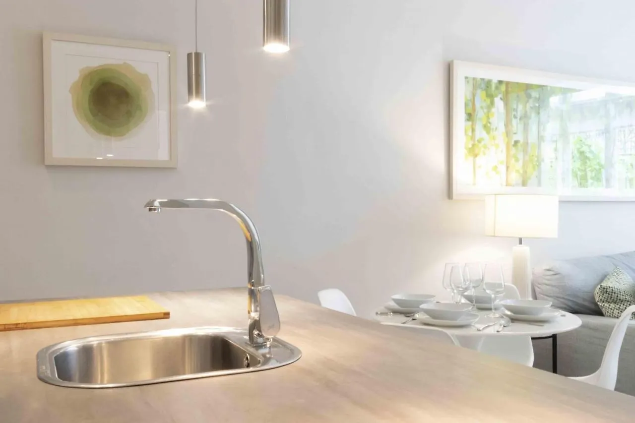 The Rentals Collection - Wals سان سيباستيان